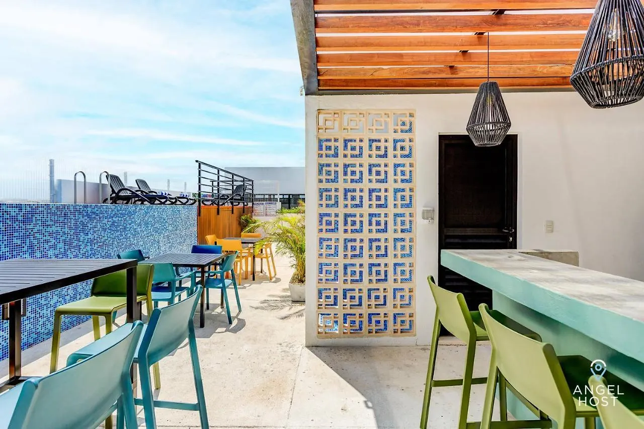 Chic Condotel With Roof Pool 10-Min Walk To Beach Playa del Carmen Apartment