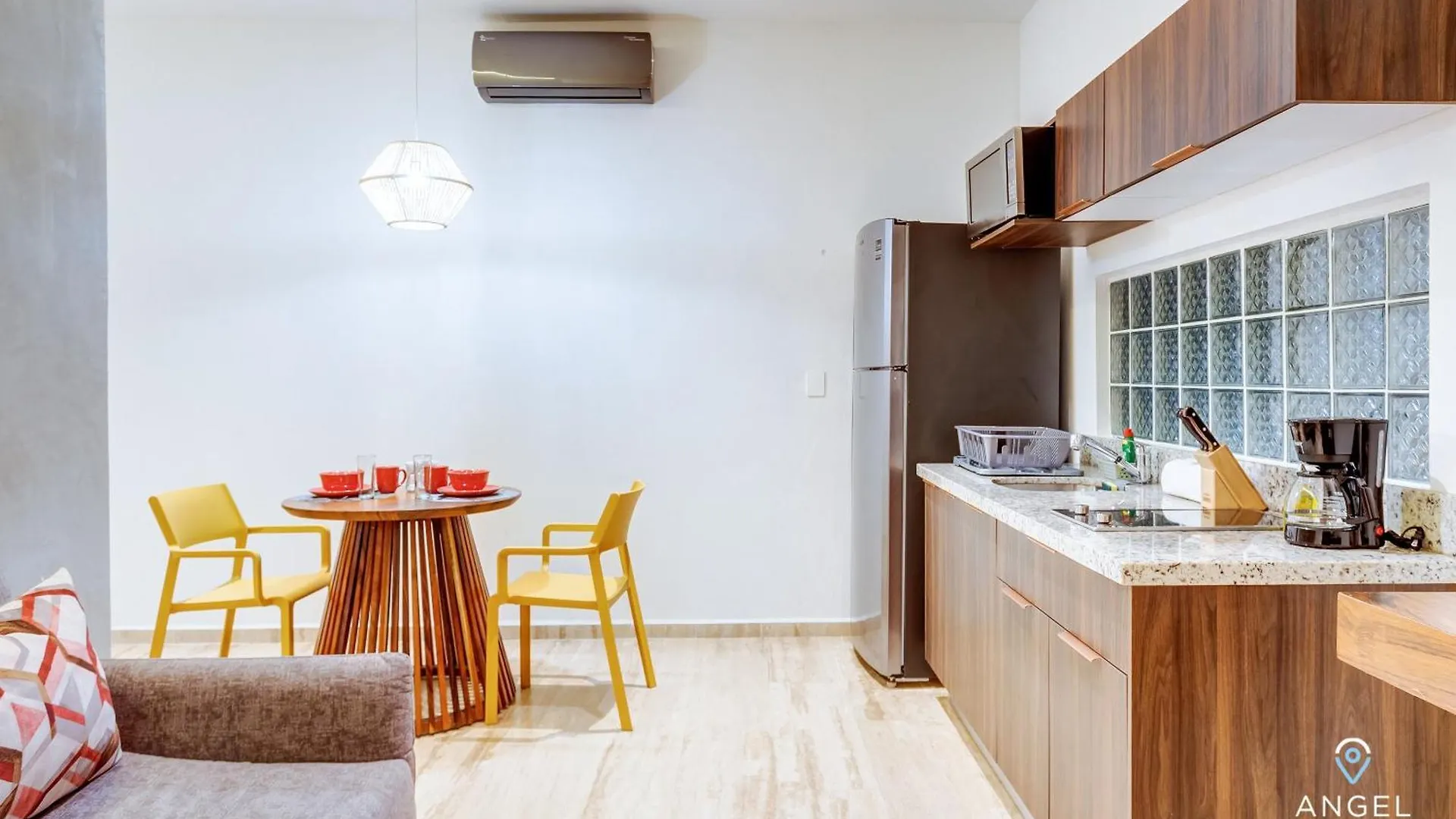 Chic Condotel With Roof Pool 10-Min Walk To Beach Playa del Carmen Apartment